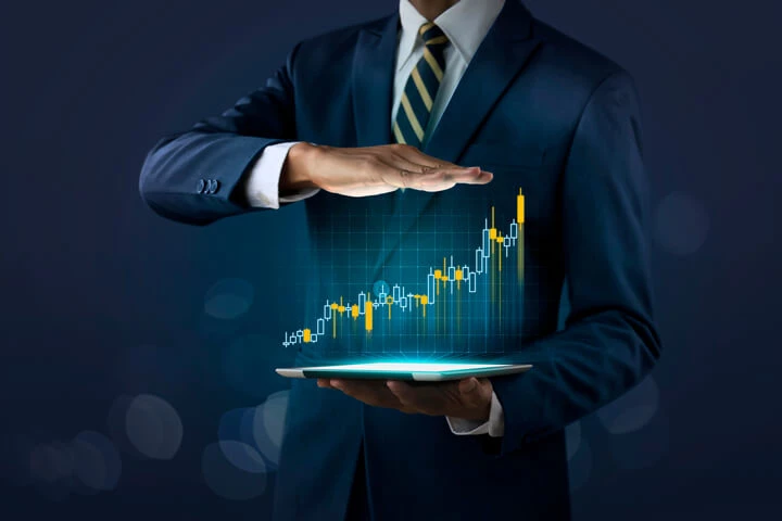 6 Tips to Strengthen Your Financial Forecasting in 2025