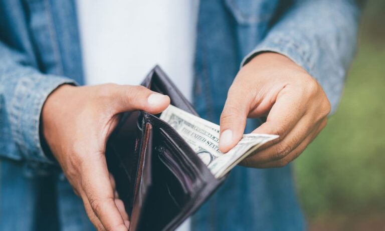Maryland SB 525 Pay Transparency Compliance in 2026: A Maryland Business Law Attorney’s Guide to Job Posting Requirements
