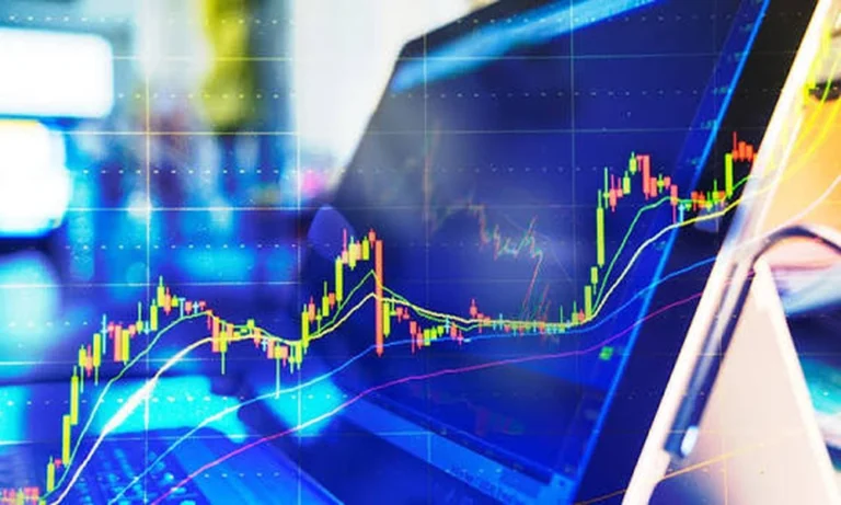 Carry Trades During Regime Shifts: Balancing Yield Differentials Against Volatility and Drawdown Risk